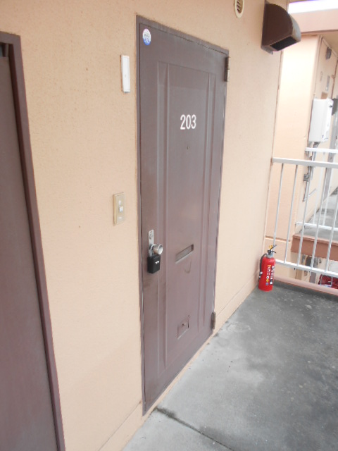 22/30 エントランス