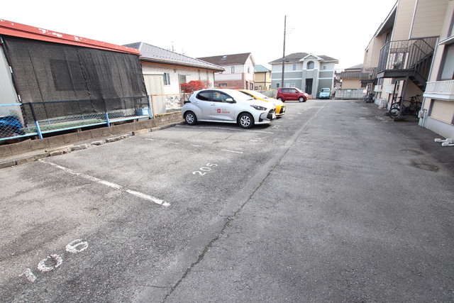 3/3 駐車場