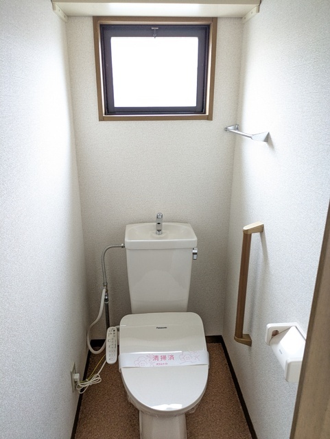 16/20 トイレ