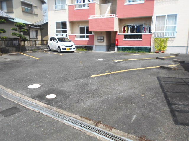 22/29 駐車場
