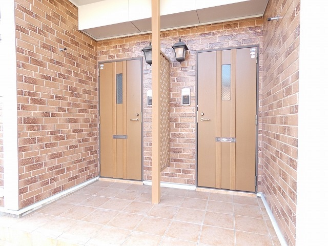 13/20 エントランス