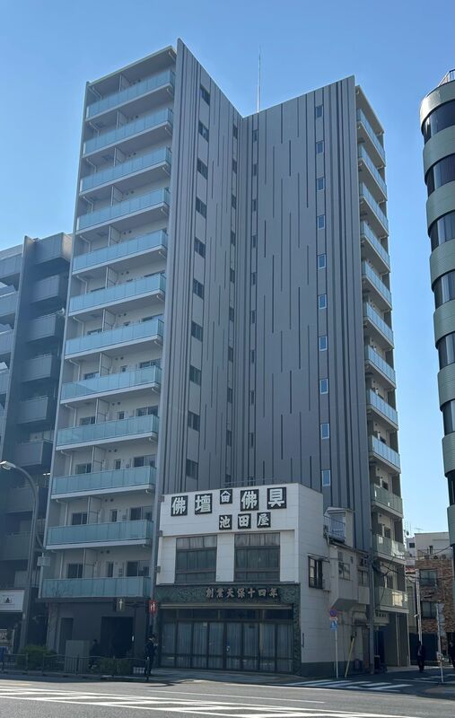 1/8 外観