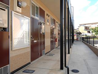 14/16 エントランス