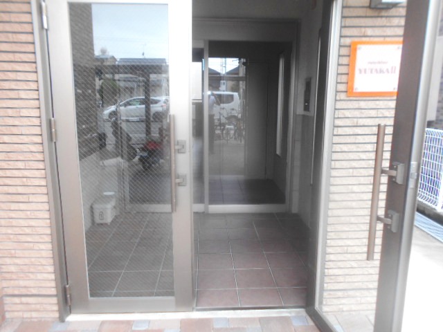 21/26 エントランス