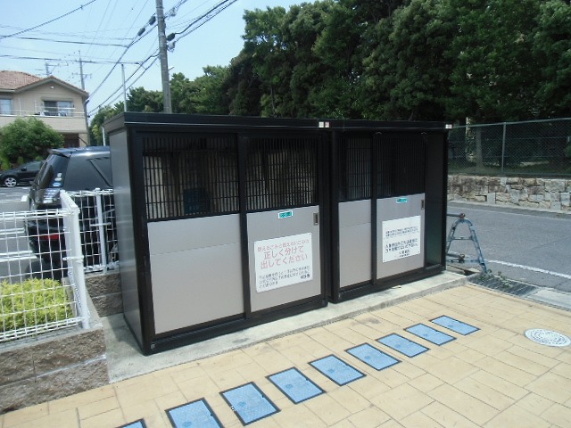 19/26 エントランス