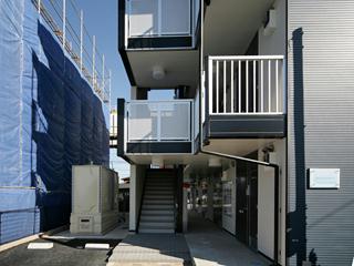 14/14 エントランス