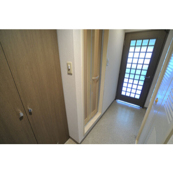 8/10 室内