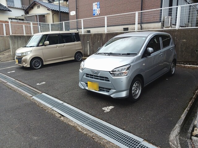 2/8 駐車場