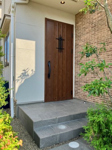 19/28 エントランス