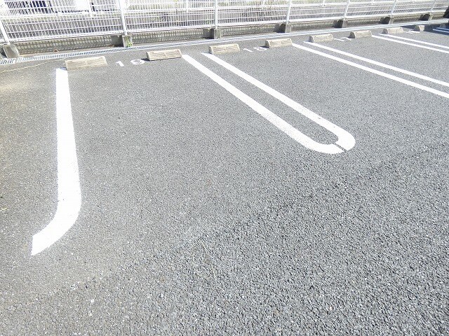 14/20 駐車場