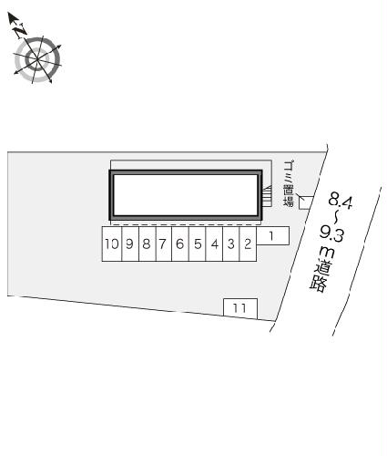 13/13 駐車場