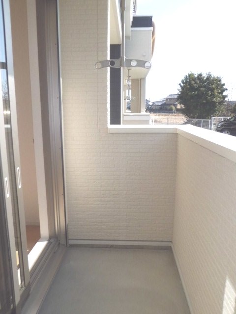 18/26 バルコニー
