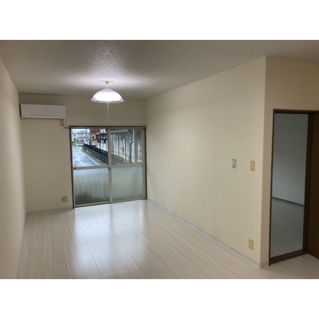 4/23 リビング/ダイニング