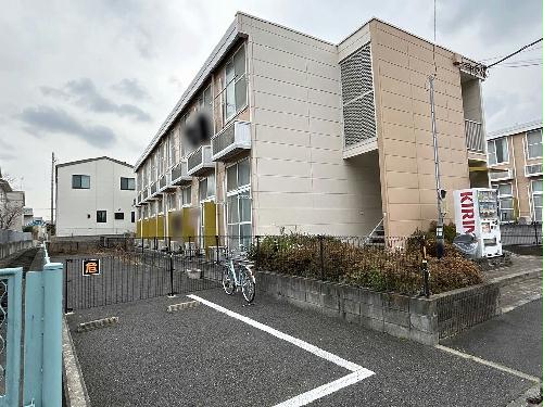 13/14 エントランス