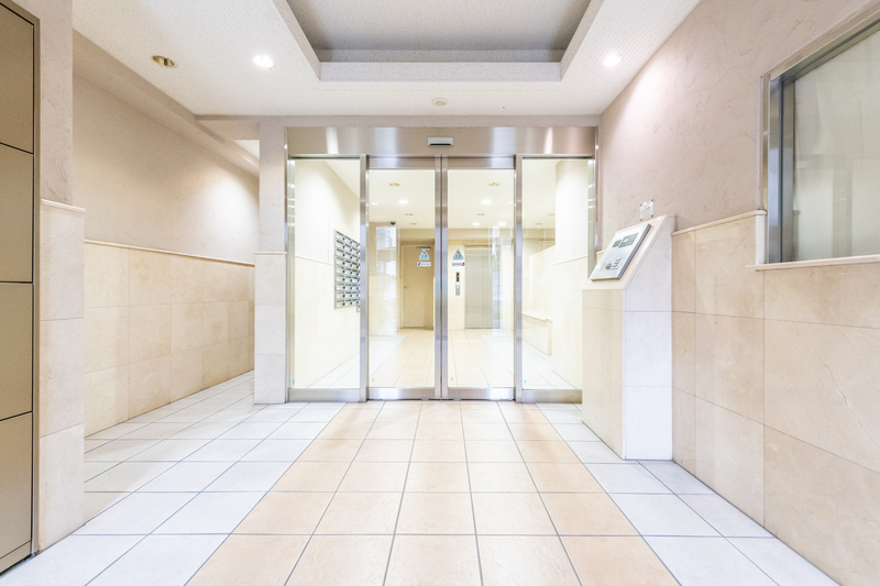 4/5 エントランス