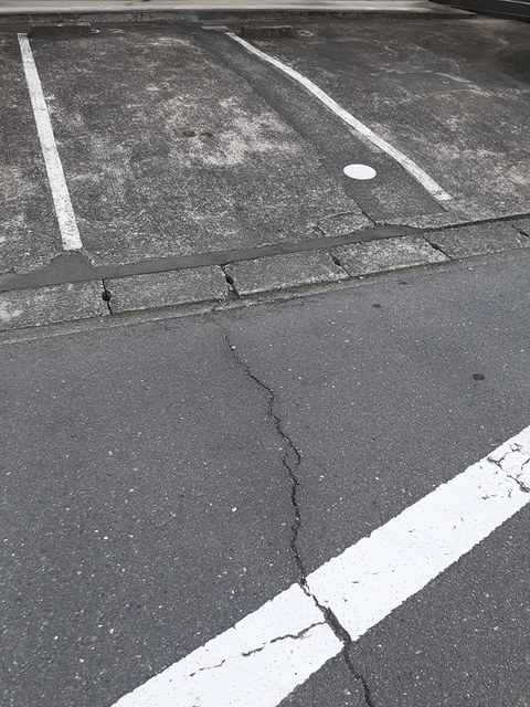 16/22 駐車場
