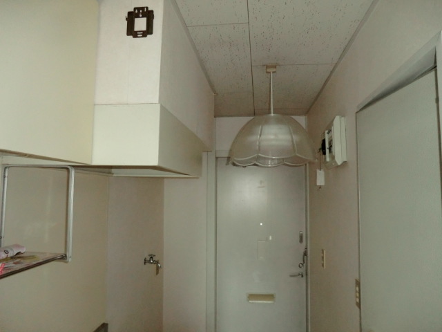 22/30 エントランス