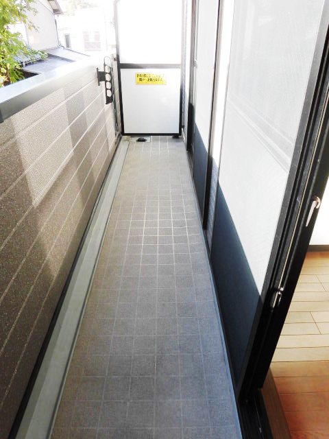 17/30 バルコニー