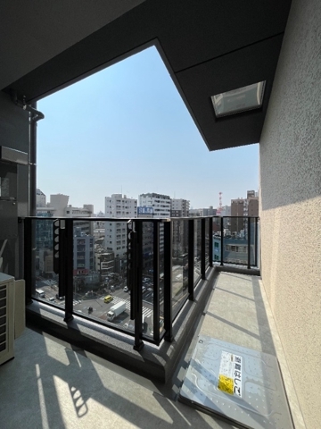 18/28 バルコニー