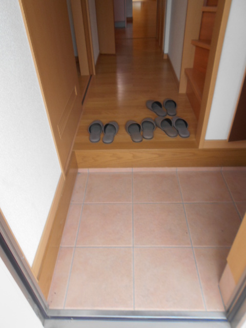 5/28 玄関