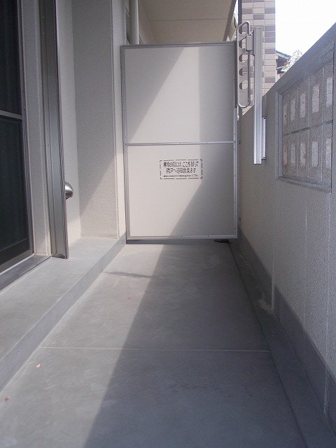 14/22 バルコニー