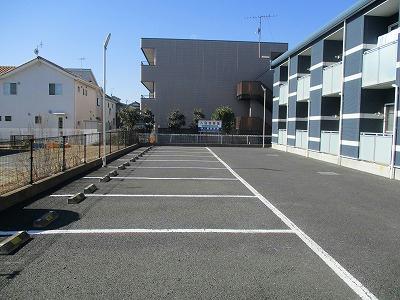 14/22 駐車場