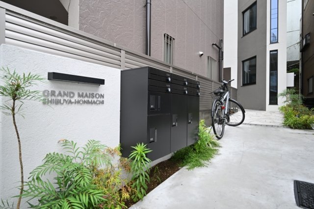 2/10 エントランス