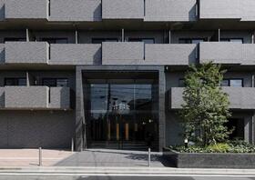 15/16 エントランス