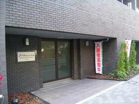 15/15 エントランス