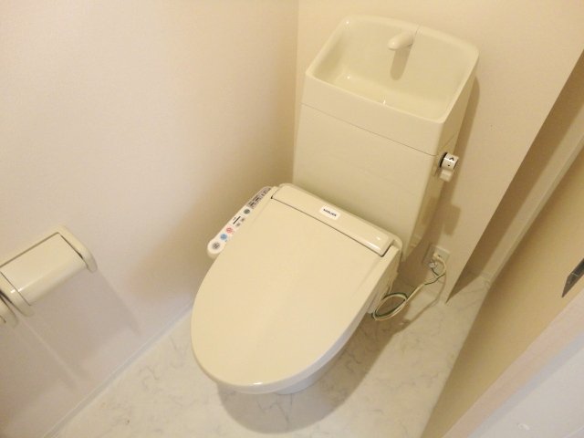 18/26 トイレ