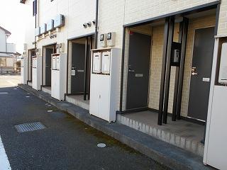 13/21 エントランス