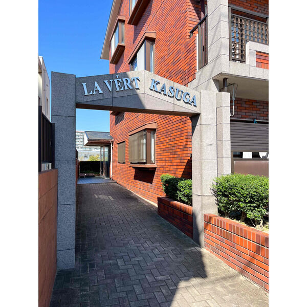 14/15 エントランス