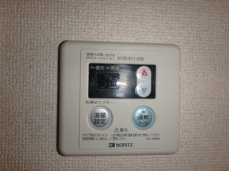 3/23 玄関