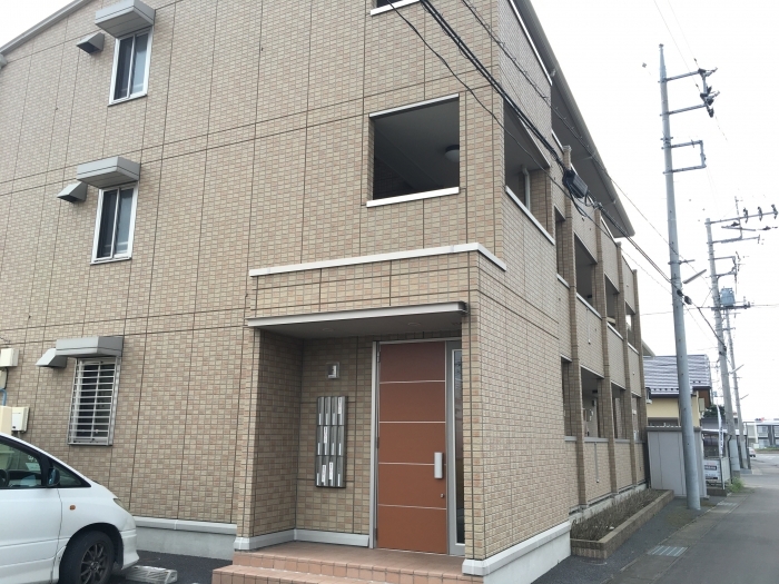 2/5 エントランス