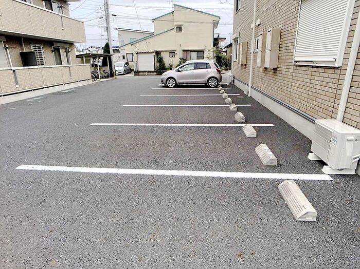 3/5 駐車場