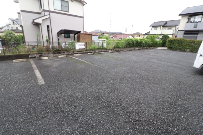 15/26 駐車場