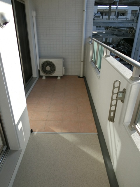 17/30 バルコニー