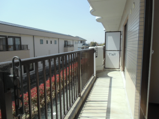 18/26 バルコニー