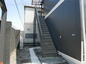 14/14 エントランス