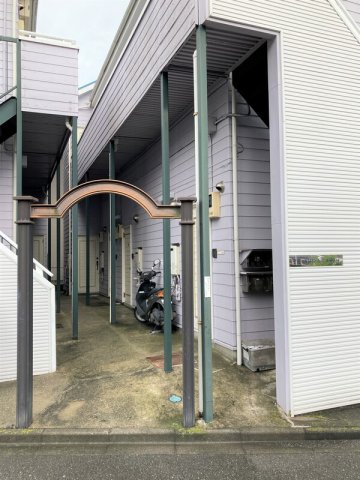 17/19 エントランス