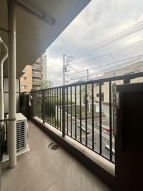 13/23 バルコニー