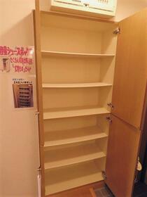 14/14 エントランス