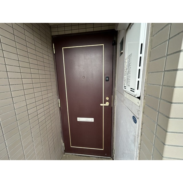 21/26 室内