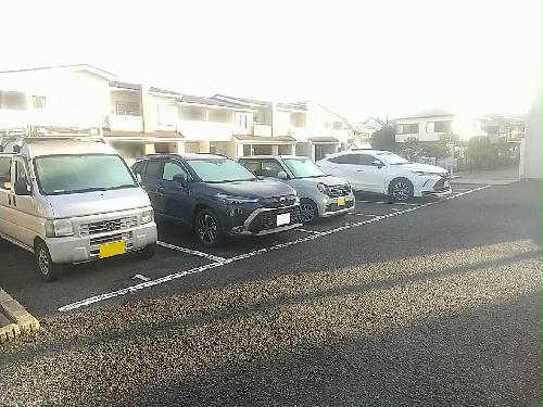 14/16 駐車場