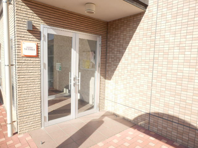 21/30 エントランス