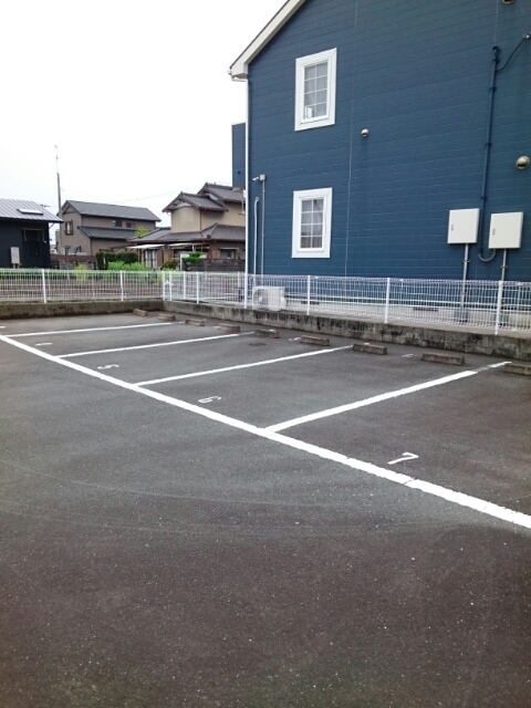 14/20 駐車場