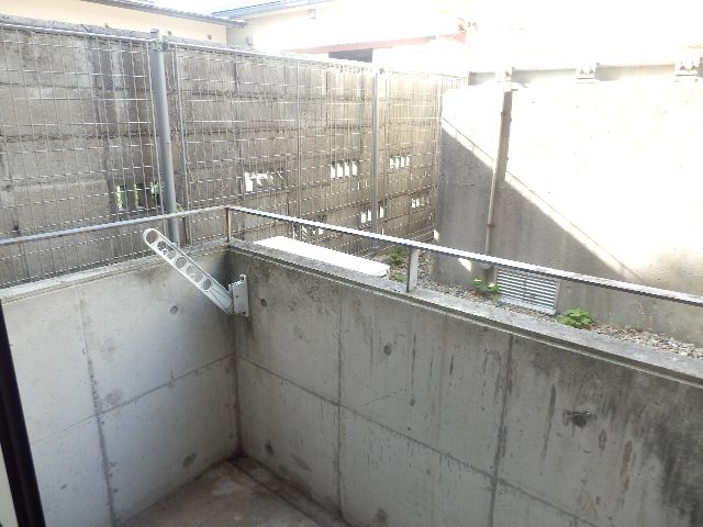 18/30 バルコニー