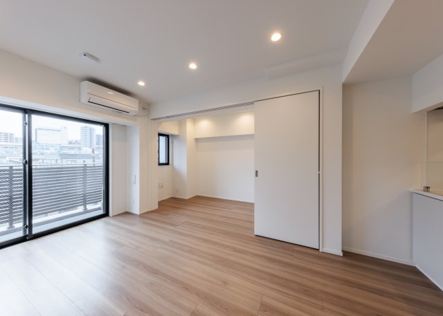 13/28 リビング/ダイニング