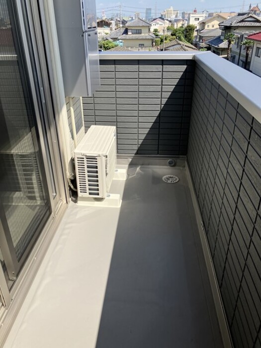 16/20 バルコニー