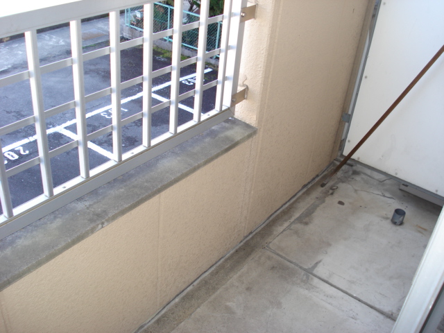 13/21 バルコニー